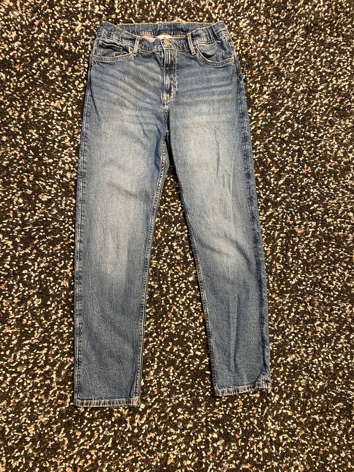 H&M Jeans Slim Fit Baggy Jeans Größe 170 in Rothselberg