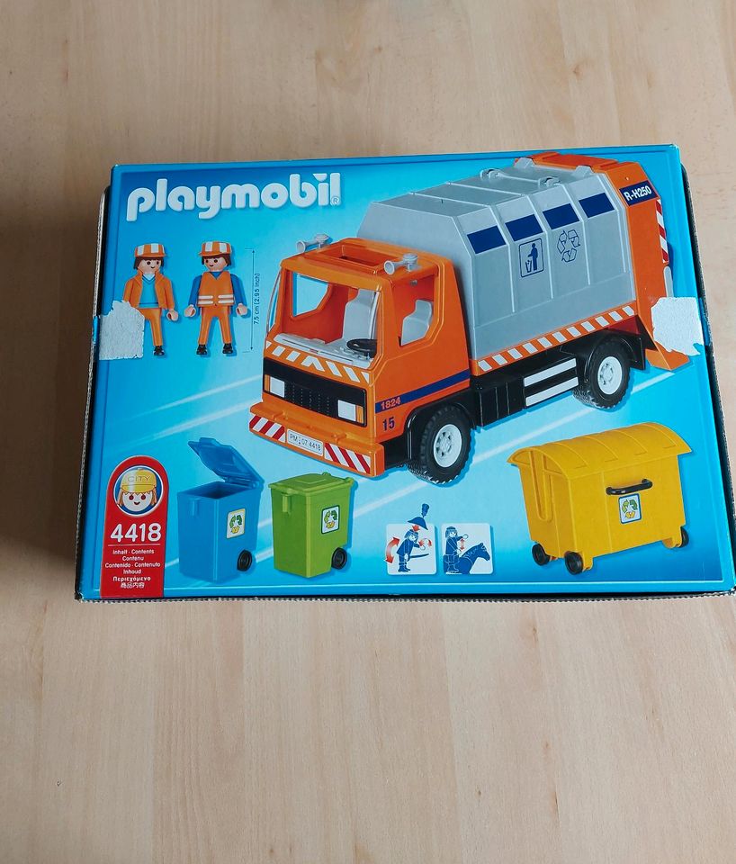 Playmobil Müllwagen mit Zubehör und Karton in Königslutter am Elm