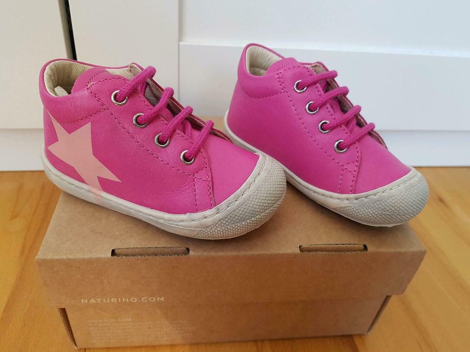 Lauflernschuhe Naturino pink Stern Gr. 21 in Wuppertal