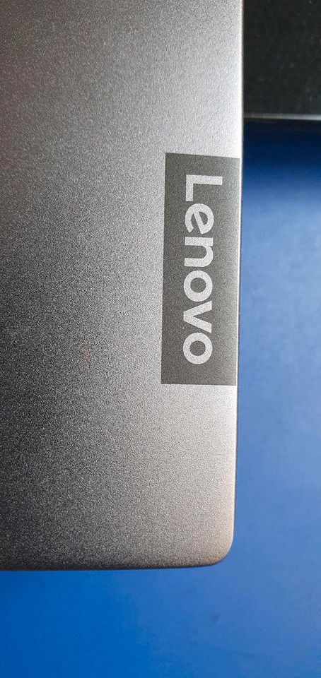 Chrome Lenovo Laptop in Penig