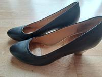 Schwarze Schuhe mit Absatz, kaum getragen Rheinland-Pfalz - Römerberg Vorschau
