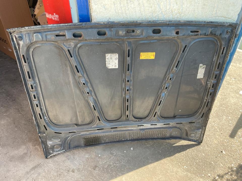 Golf1 Motorhaube Carbon laminiert Kohlefaser geklebt tapeziert in Krefeld
