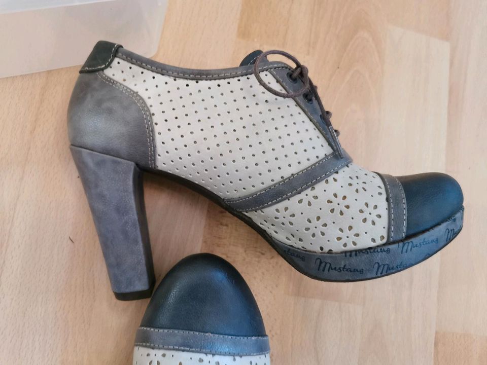 Ankleboots von Mustang in Stuhr