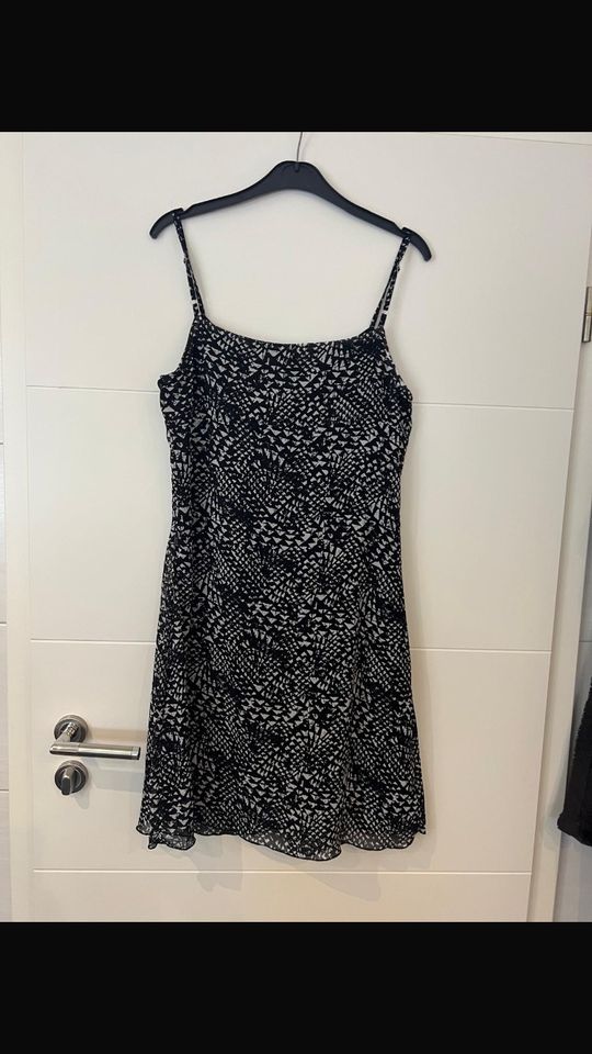 Damen Sommerkleid gr 42 in Garrel