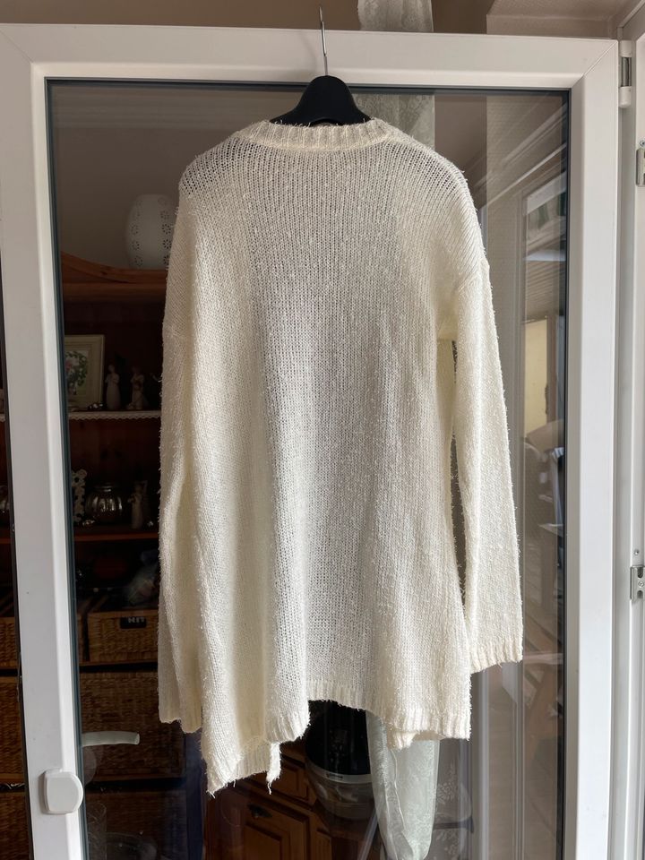 Strickjacke❣️Strickmantel❣️wollweiß❣️Gr. 40❣️top erhalten in Kreis  Pinneberg - Uetersen | eBay Kleinanzeigen ist jetzt Kleinanzeigen