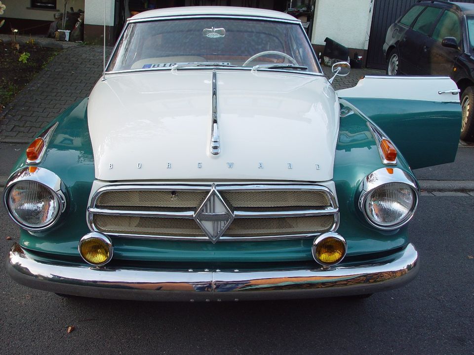 Borgward Isabella Coupe in Niederwörresbach