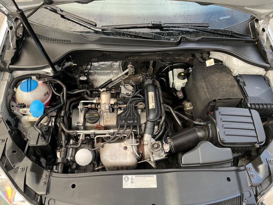 Volkswagen Golf VI Variant Comfortline|Steuerkette NEU|PDC in Neumünster