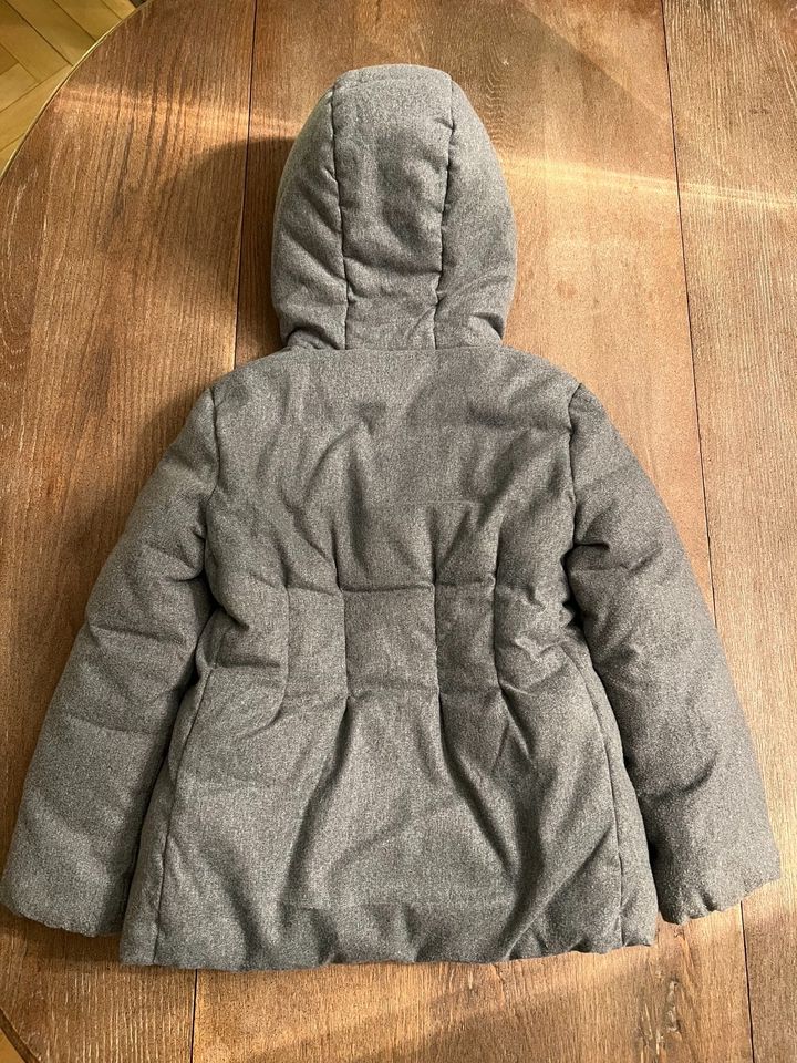 JACADI - Kuschelige Winterjacke Grau Glitzer Gr 128 in Berlin