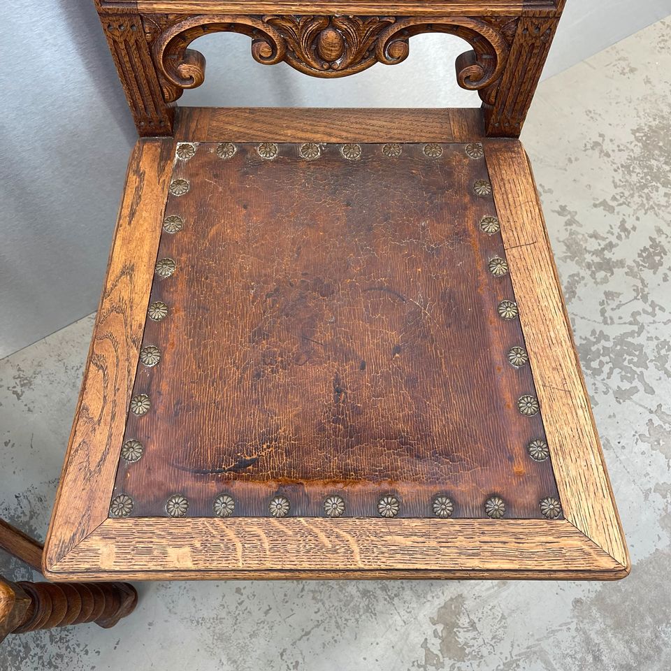 Antiker Stuhl aus Eiche Massivholz & Echtleder / original 19. JH in Weinheim