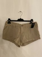 HOLLISTER Short kurze Hose Zara top Hot Pants chino Low rise NEU Nordrhein-Westfalen - Altenbeken Vorschau