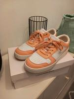 Calvin Klein Sneaker 40 Baden-Württemberg - Schorndorf Vorschau