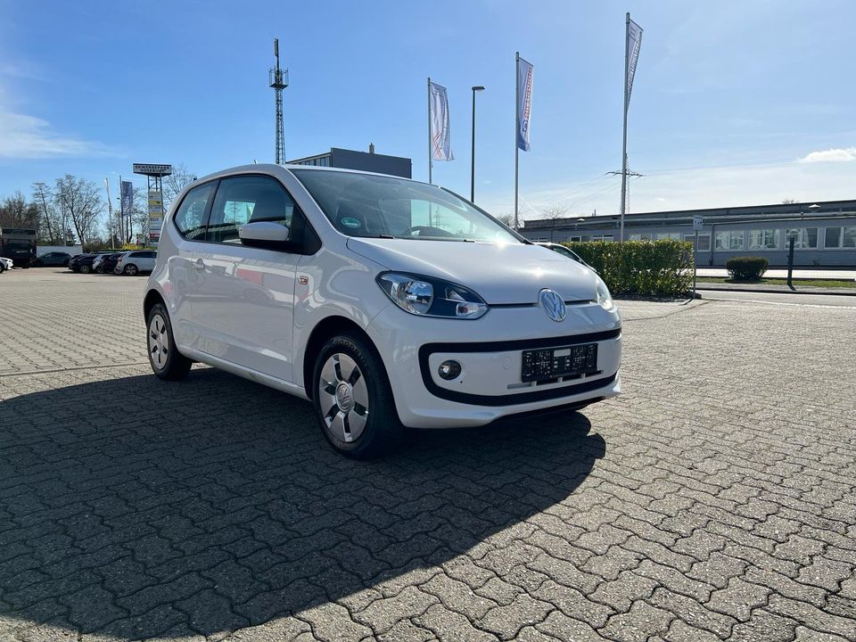 VW Up 1,0 Move in Melbeck