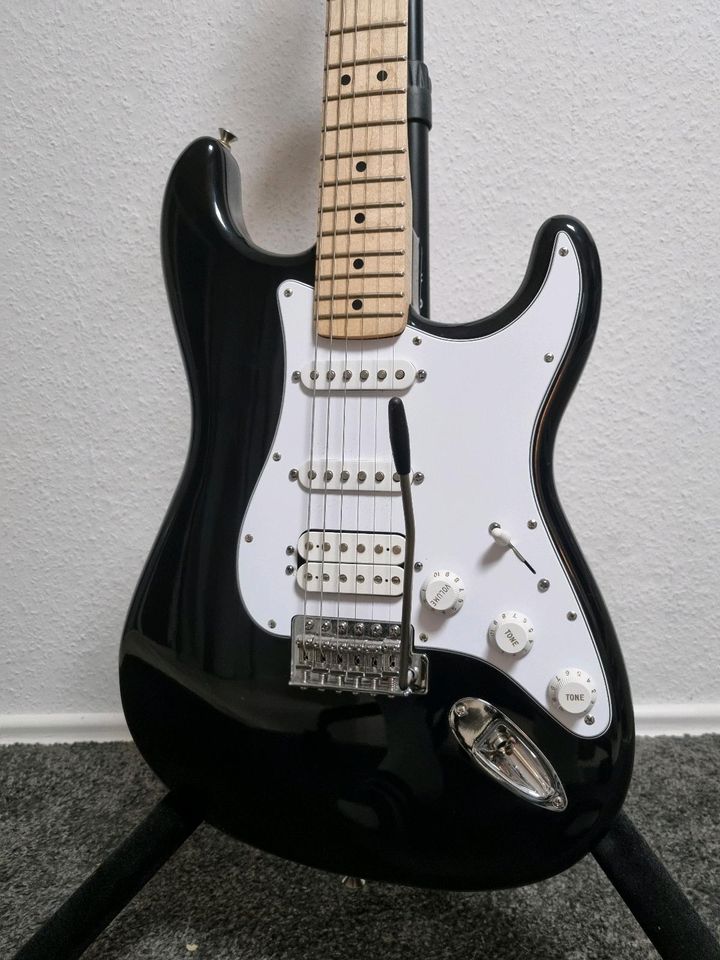 Fender Mexican Standard Stratocaster - Made in Mexiko in Lorch