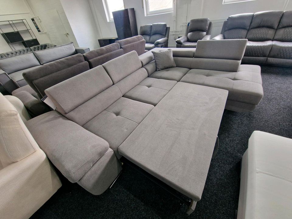 Sofa Wohnlandschaft in grau Ecksofa mit Schlaffunktion und Bettkasten Couch wohnen Wohnzimmer Möbel in Osnabrück