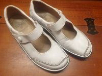 Orthopädische BÄR Damen Echt-Leder Ballerina Schuhe Gr.39/39,5/40 Stuttgart - Stuttgart-Mitte Vorschau