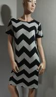 Shirt/ Long-Shirt / Kleid - ONLY - hellgrau-schwarz - Gr. M Nordrhein-Westfalen - Ennigerloh Vorschau