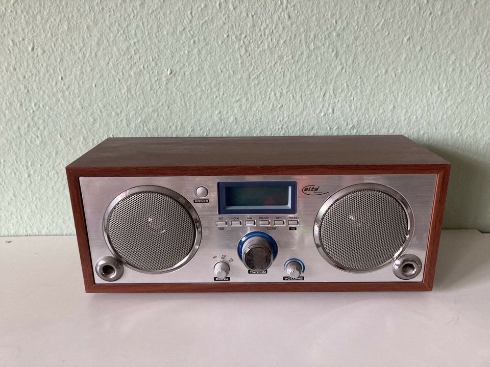 Elta radio vintage design Holz wood retro old school in Weingarten