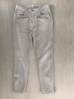Hellgraue Jeans von CLOSED, Modell AIMIE, Gr. 29 Nordrhein-Westfalen - Herford Vorschau