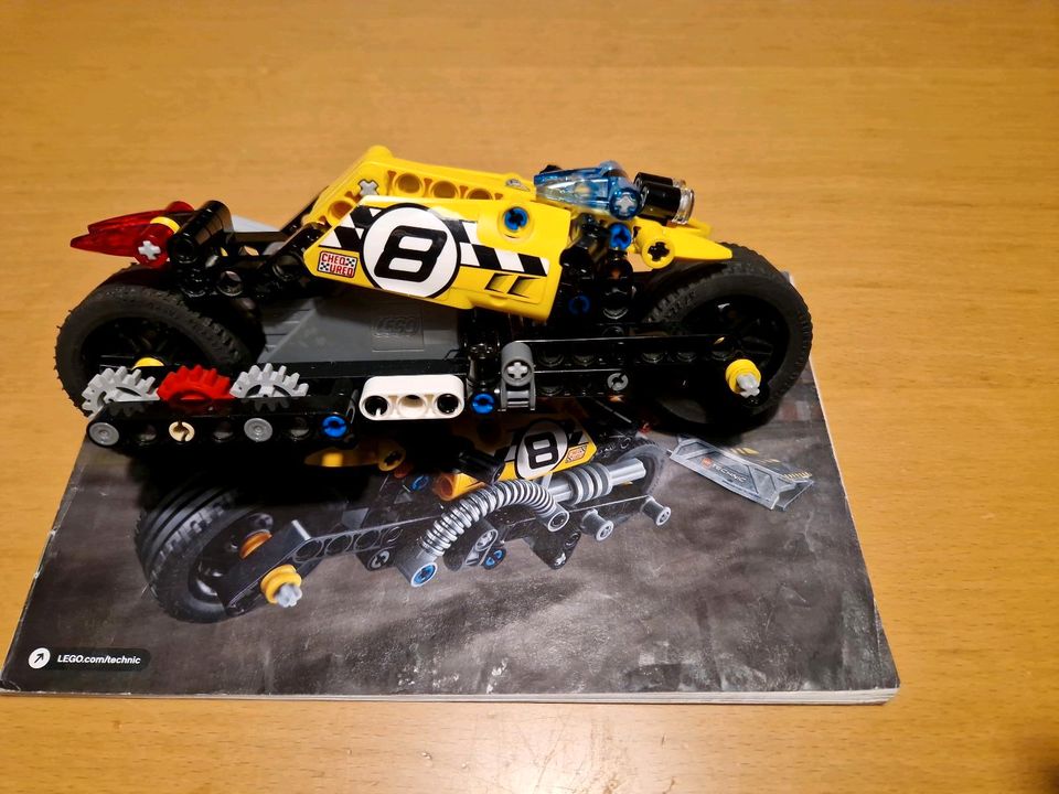 Lego Technic Stunt Bike 42058 in Koblenz