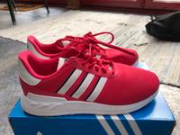 Sneaker, Adidas, rot, Gr. 38 Bayern - Altenmarkt Vorschau