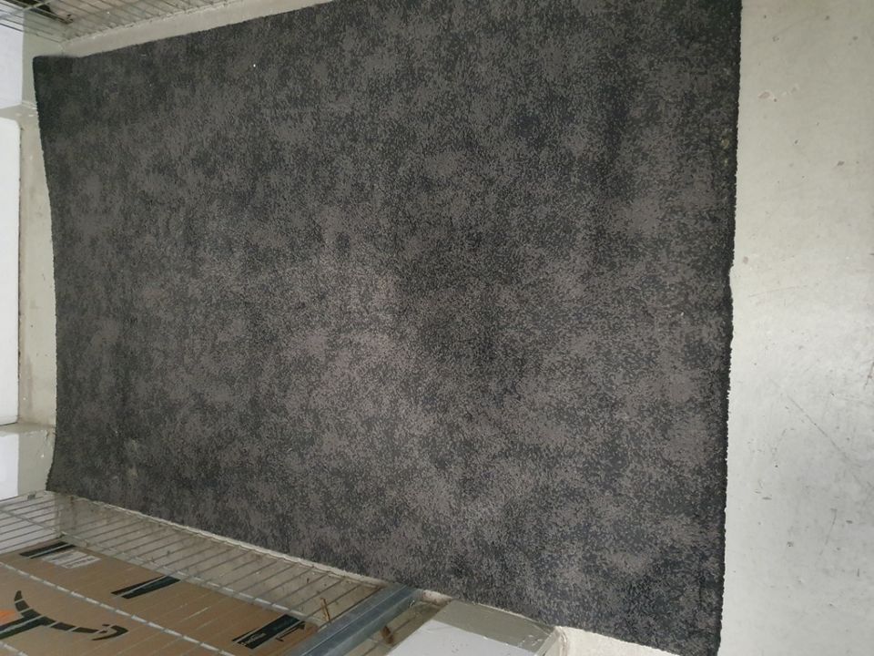 Hochfloorteppich 133X195 cm grau in Fellbach