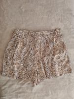 Short aus Stoff Casual Mango - Gr. XS Sehr guter Zustand Frankfurt am Main - Preungesheim Vorschau
