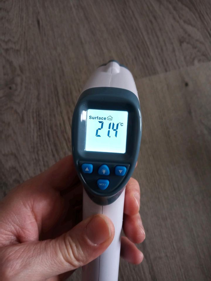 newgen medicals Stirnthermometer Oberflächenthermometer Infrarot in Bayern  - Rednitzhembach