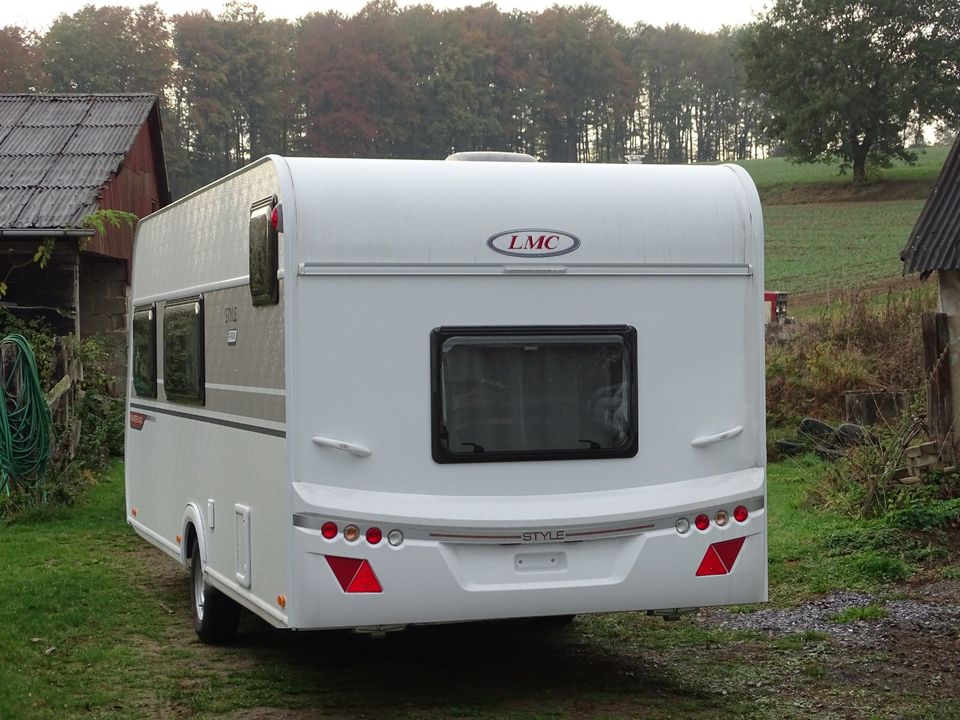 LMC 490 K  Wohnwagen Mieten Wohnwagen Vermietung Verkauf in Auetal