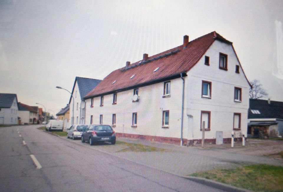 * PROVISIONSFREI * Dreifamilienhaus mit Ausbaupotenzial - 12 km bis Halle (Saale) * Nur 35 % Anzahlung erforderlich * Siehe Text * in Petersberg (Saalekreis)