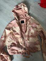 Bershka Regenjacke rosa Niedersachsen - Harsum Vorschau