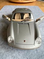 Modellauto Burago Porsche Carrera 911 Maßstab 1:18 Top Bayern - Rosenheim Vorschau