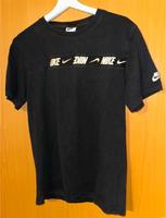 Nike T-Shirt schwarz M Niedersachsen - Buxtehude Vorschau