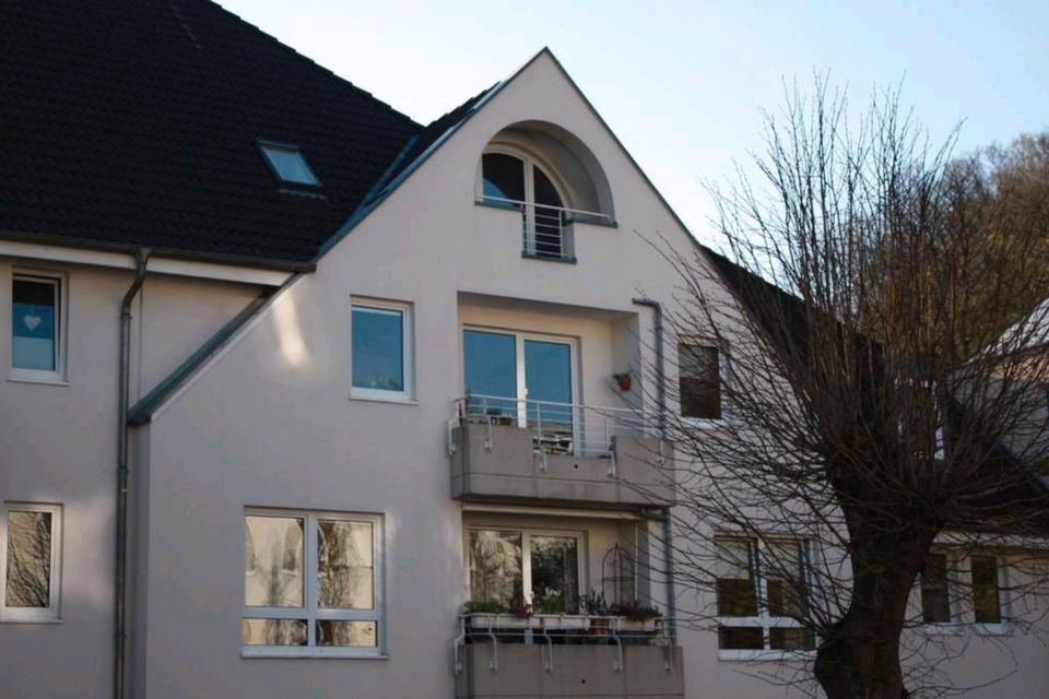 Moderne 3-Raum-Maisonnette-Wohnung am Kurpark in Hennef in Hennef (Sieg)