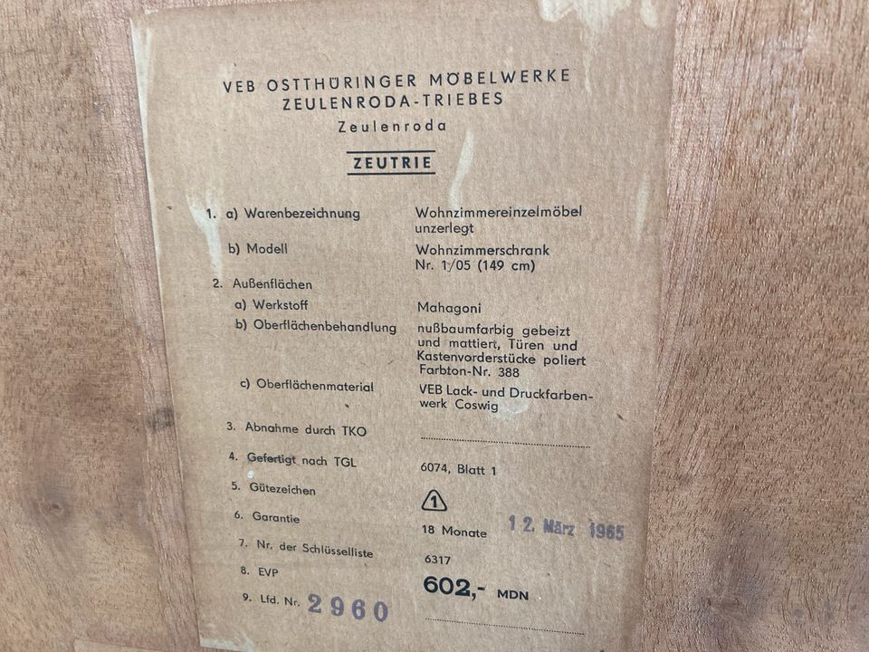 #A DDR Midcentury Buffetschrank Vitrine Sideboard 60er Hochglanz in Burgstädt