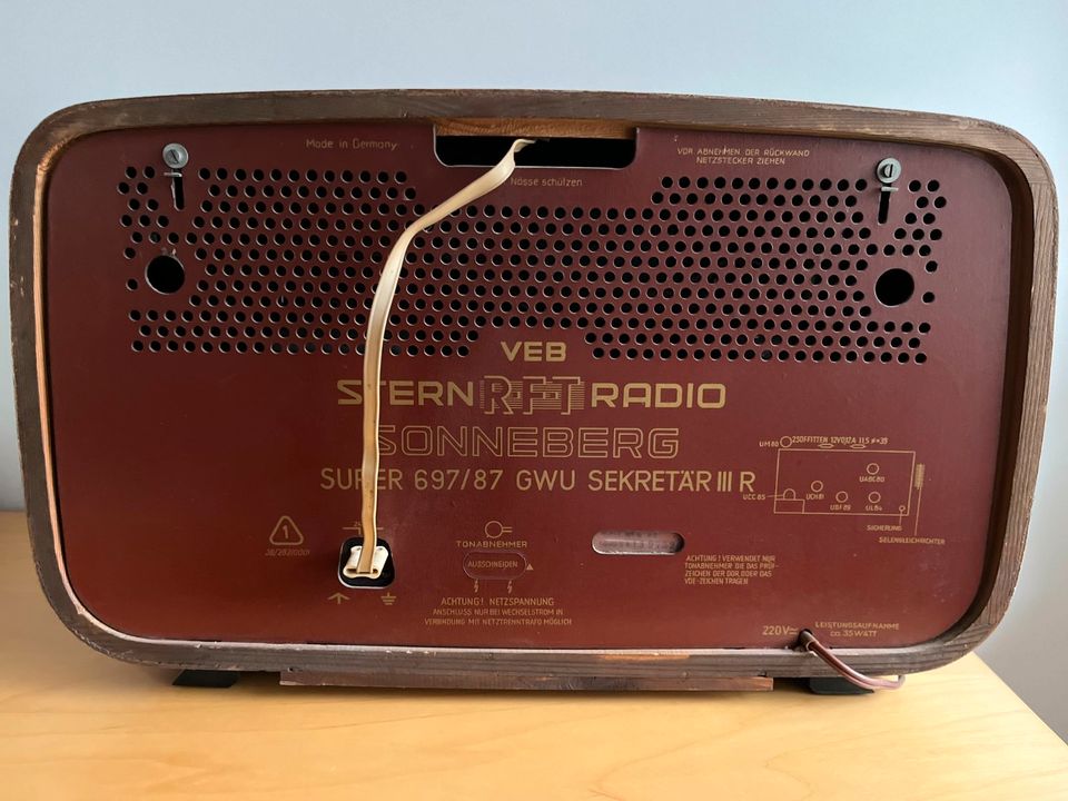 Röhrenradio Stern Radio Sonneberg Super 697/87 Sekretär III R 3 in Jena