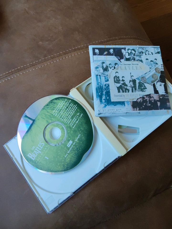The Beatles - Anthology 1 (2 Disc's) in Mamming
