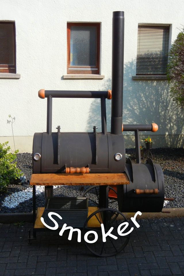 Reverse Flow BBQ Smoker 20 " mieten Smoker Verleih in Mellrichstadt