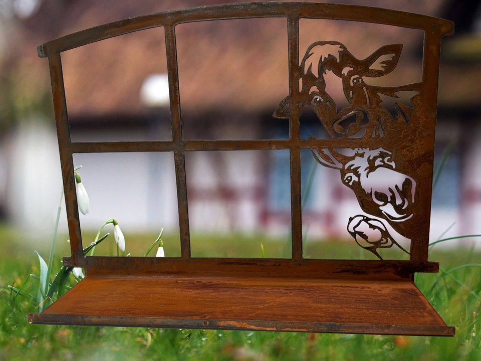 Leuchtturm Deko Stallfenster Eisenfenster sehr schön Patina groß in Werlte 