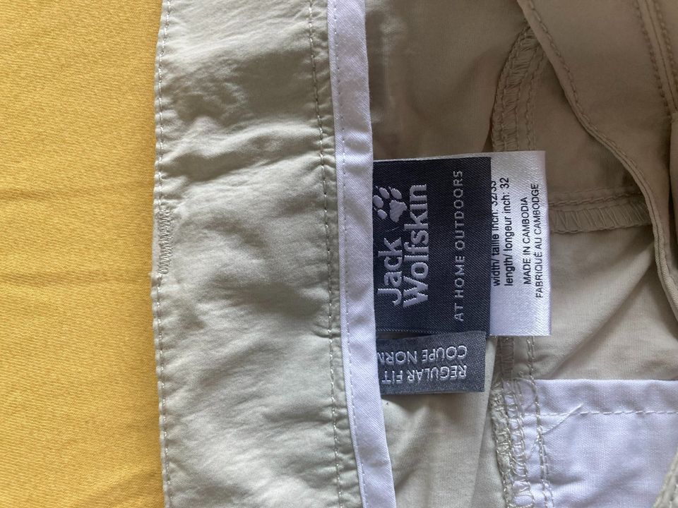 Wanderhosen, Ziphosen Jack Wolfskin Gr.42, sehr leicht, UV shield in Karlsruhe