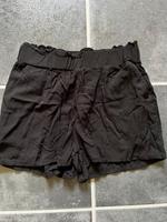 Schwarze Shorts Gr. 36 | NEU Bayern - Helmbrechts Vorschau