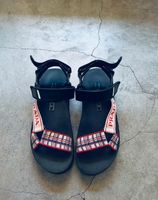 Prada Sandalen 38 Baden-Württemberg - Karlsruhe Vorschau