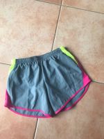 Nike Running Shorts L ( Kinder große) Hessen - Trebur Vorschau