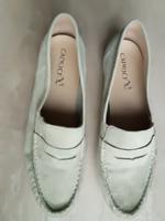 Halbschuhe, Slipper, Gr.40, CAPRICE, echtes Leder, wie NEU! hell Köln - Zollstock Vorschau