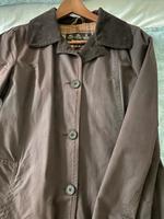Barbour Damenmantel gewachst braun wie neu Hessen - Kassel Vorschau