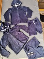 2x NEXT FROTTEE Sommer SET 116 kurze Hose& Hoodie marine,weiß Bayern - Karlstein Vorschau