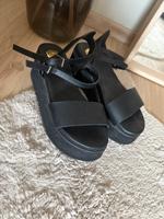 Buffalo Sandalen mit Plateau Damen schwarz Nordrhein-Westfalen - Bünde Vorschau