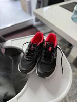 Sportschuhe schwarz Nordrhein-Westfalen - Herne Vorschau