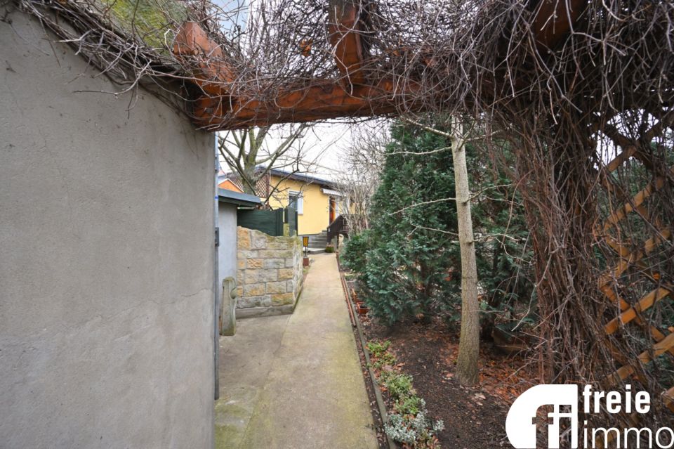 Einfamilienhaus mit Wintergarten in Radebeul-Lindenau in Radebeul