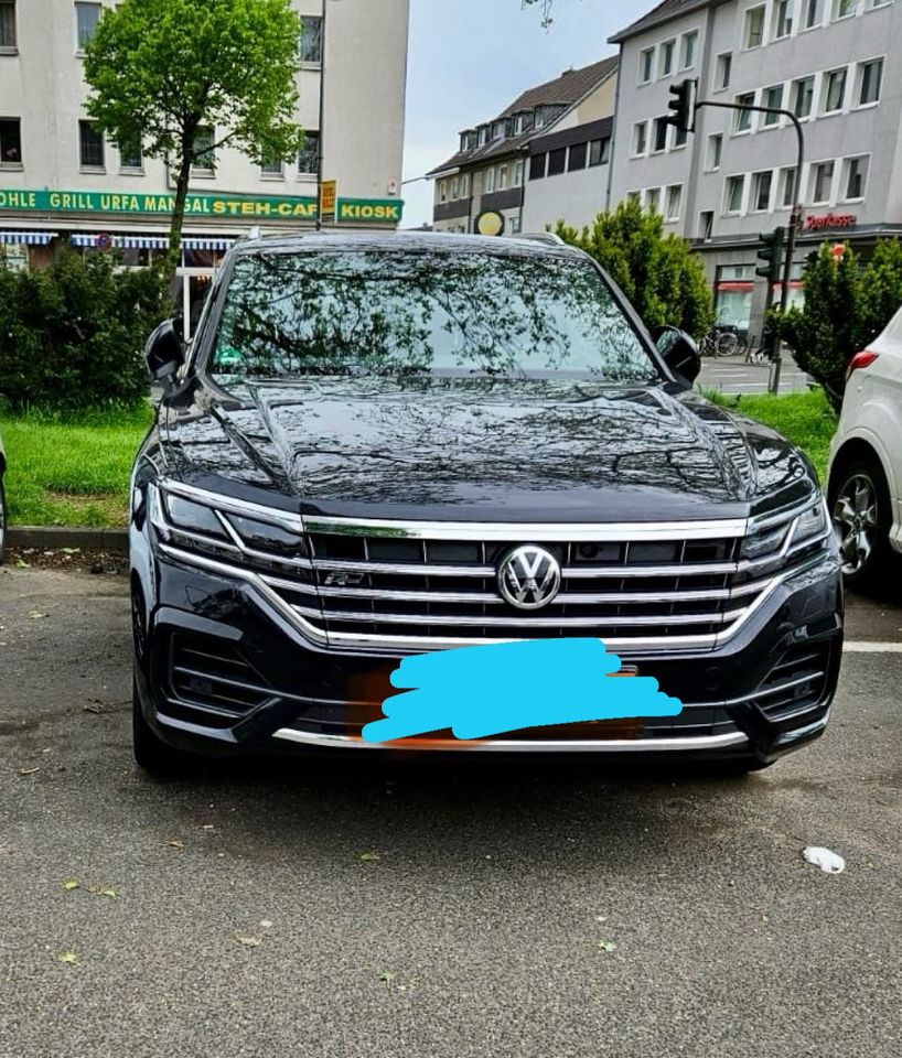 Volkswagen Touareg in Bergheim