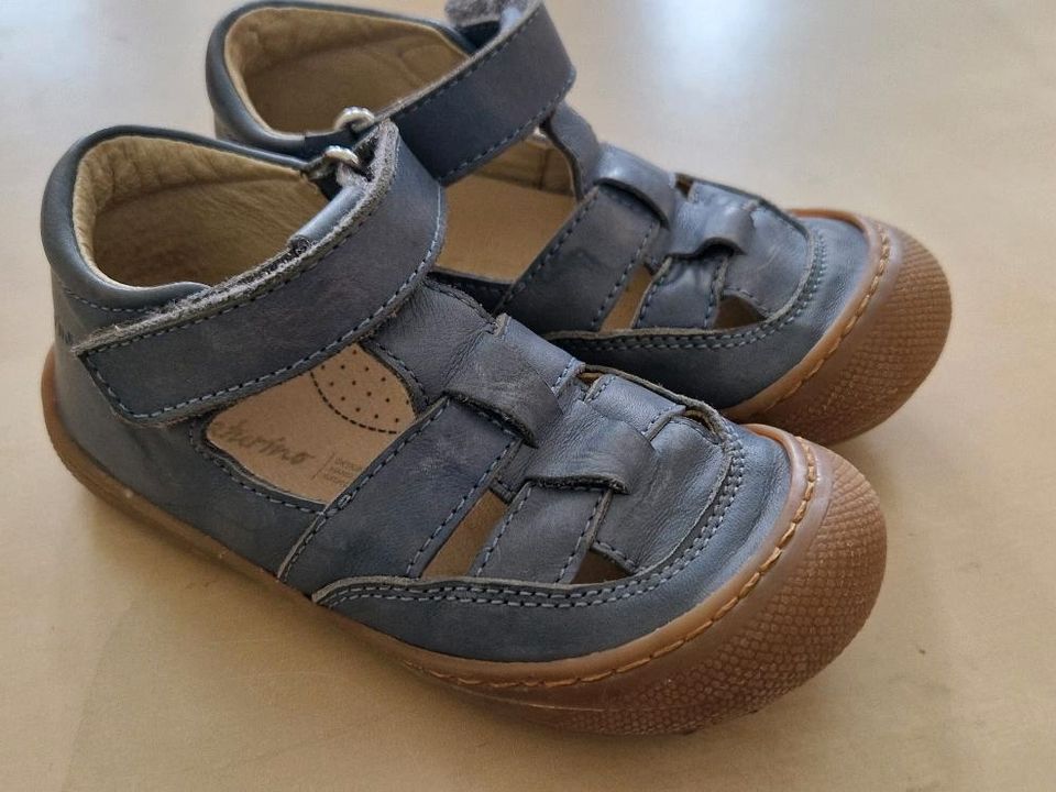 Naturino Sandalen Halbschuhe 25 wie neu in Bonn